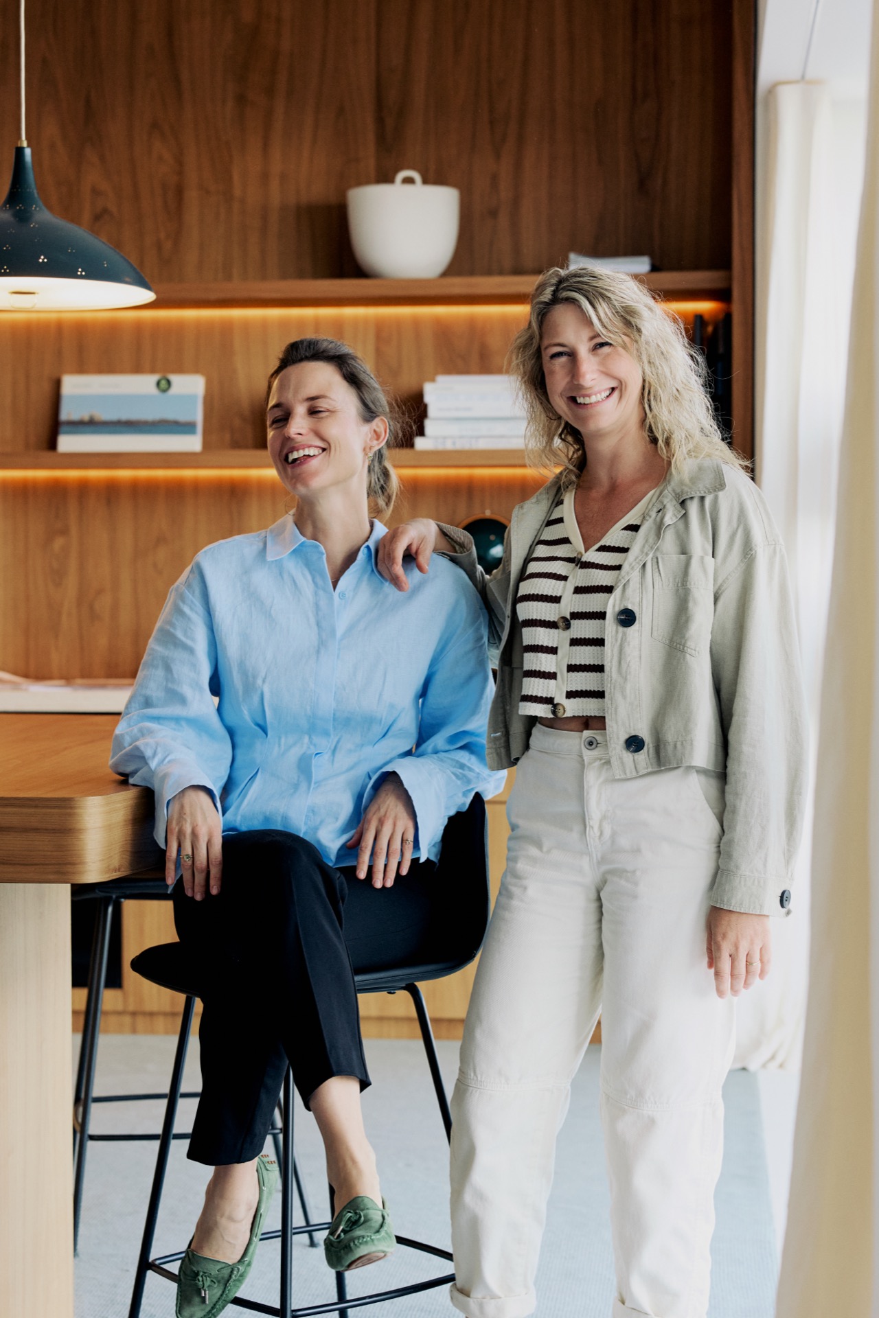 Portrait of Eline and Vanessa, the private concierge team of Alaise Knokke